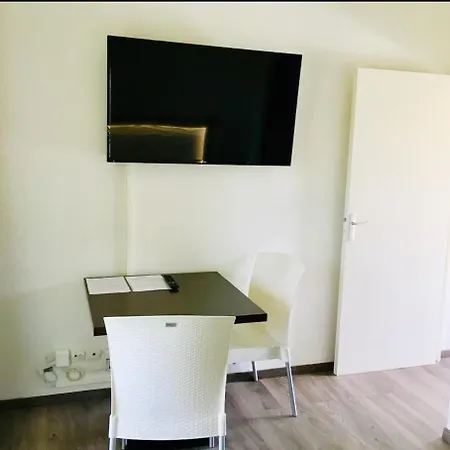公寓 Elegant Avec Balcon A 5 Min De Honfleur Parking Et Piscine *