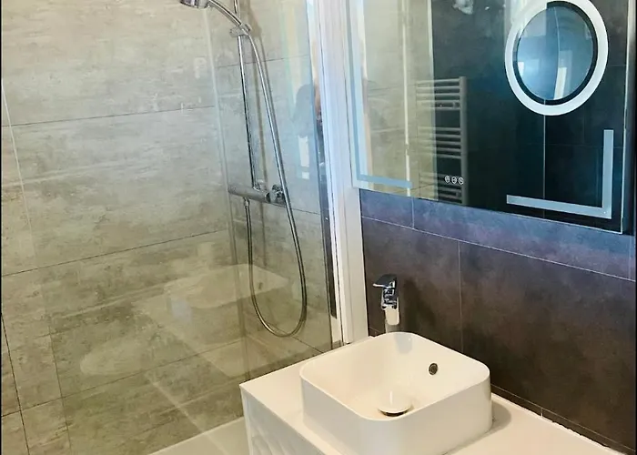 élégant Avec Balcon à 5 Min De Honfleur Parking Et Piscine *