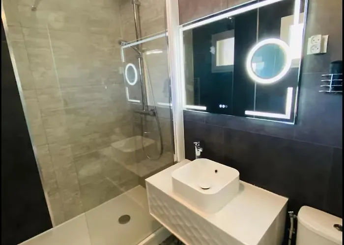 élégant Avec Balcon à 5 Min De Honfleur Parking Et Piscine * Équemauville