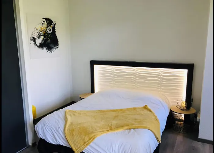 élégant Avec Balcon à 5 Min De Honfleur Parking Et Piscine Équemauville